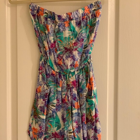 Love Culture Other - Strapless Romper Love Culture Other - Strapless Romper